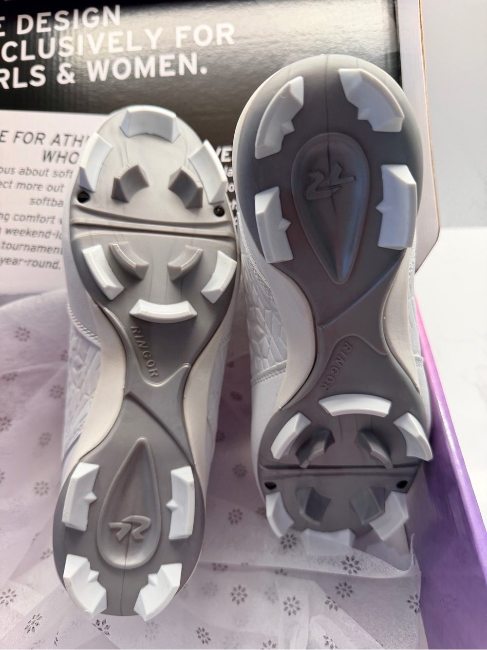 Girls Rip-It White Softball Cleats BRAND NEW in box